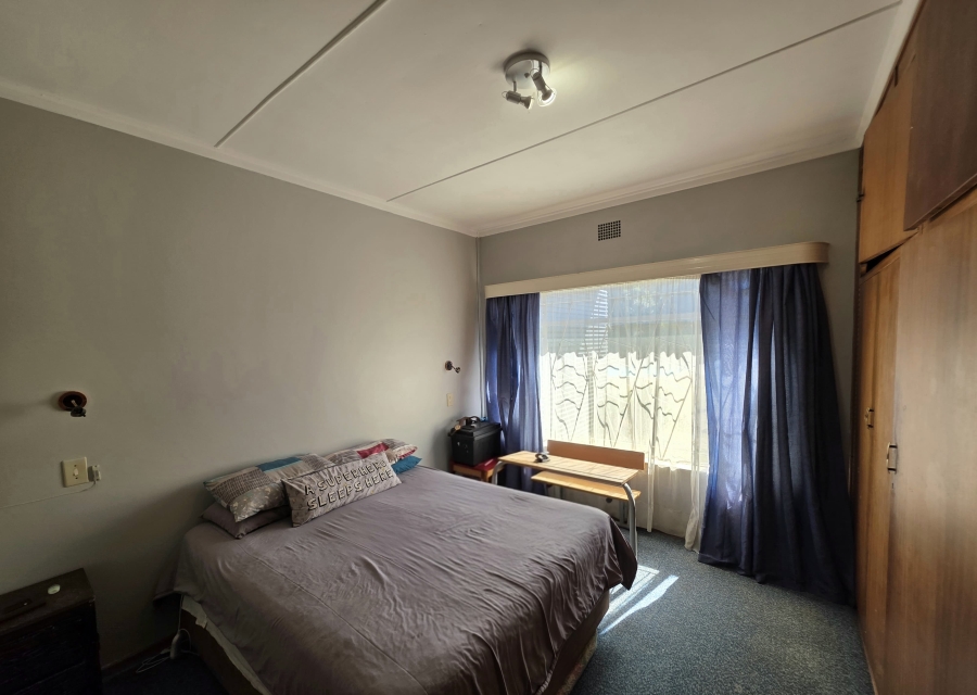 4 Bedroom Property for Sale in Jim Fouchepark Free State